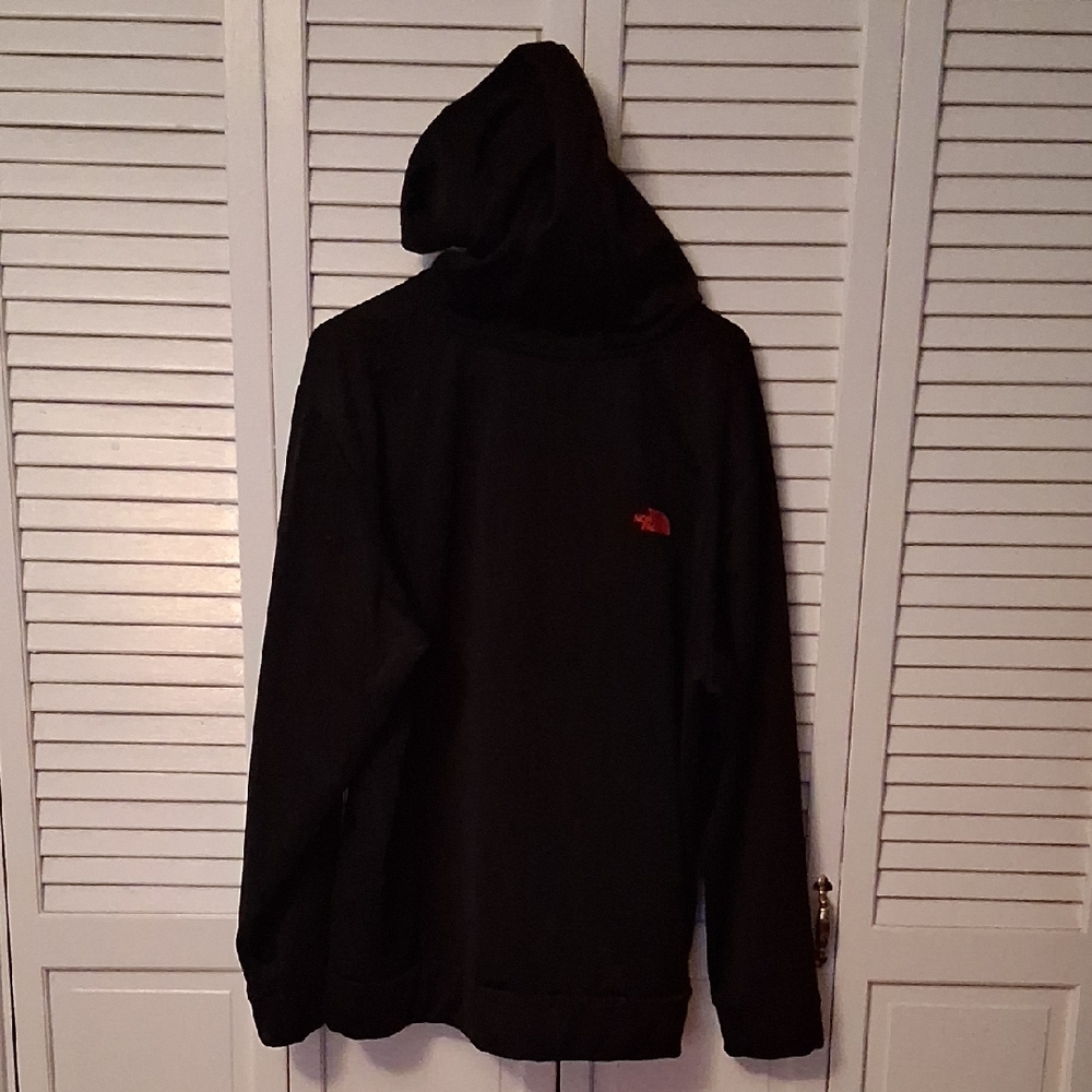 The North Face Black Sweatshirt with Red Graphic XXL - Picture 2 of 6